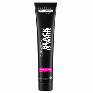 Curaprox Wybielająca pasta do zębów z węglem aktywnym Black Is White 90 ml