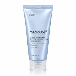 Medicube Zero Pore Clearing Capsule Cleansing Foam - Pianka oczyszczająca do twarzy z mikrokapsułkami egzosomów i kwasami 120 g