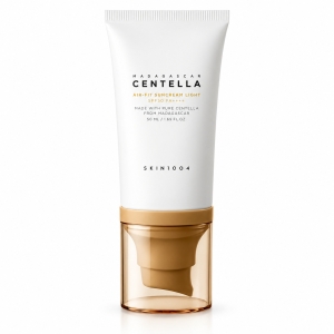 SKIN1004 Madagascar Centella Air-Fit Suncream Light SPF30 PA++++ - Lekki krem ochronny 50 ml